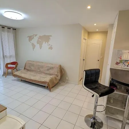 Du Parc Apartment